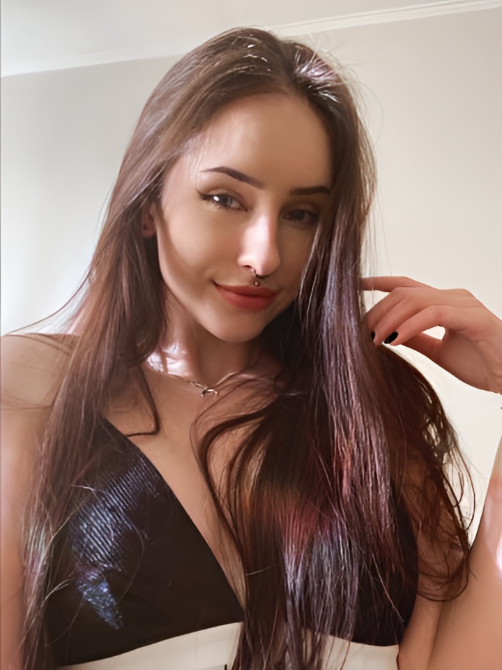 Рита привлекальеная девушка из Кунгур цена от 10000 руб