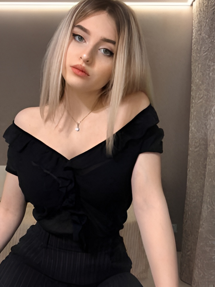 Владислава привлекальеная девушка из Кунгур цена от 5000 руб