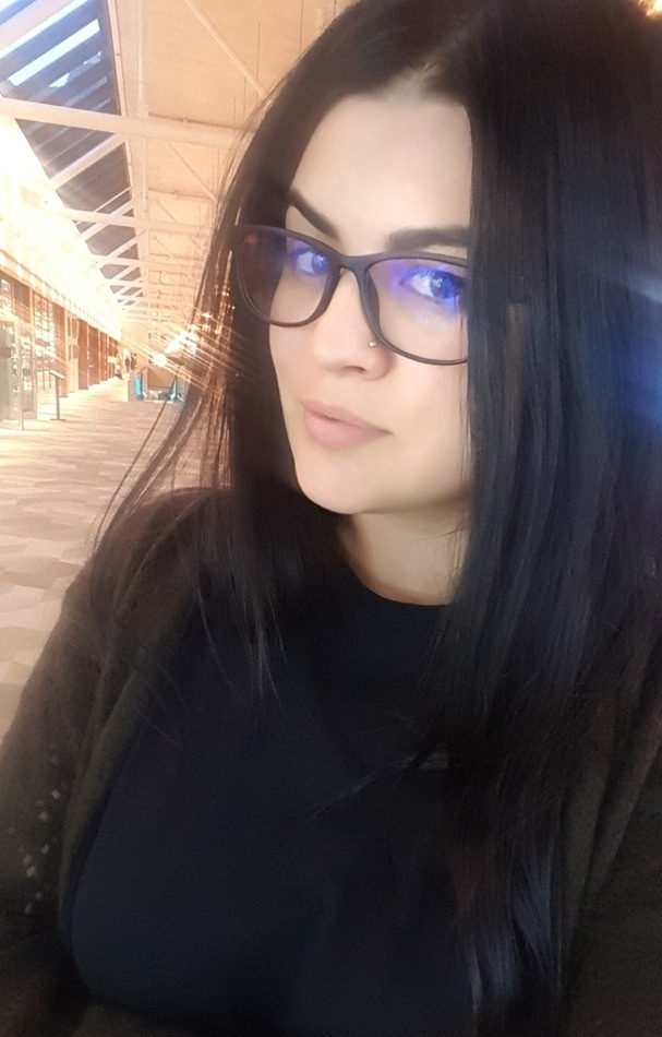 Людмила привлекальеная девушка из Кунгур цена от 3500 руб