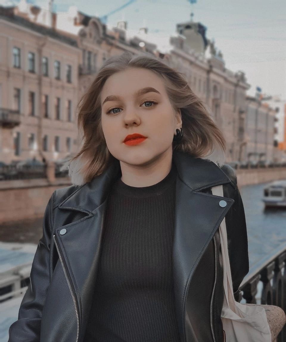 Катька привлекальеная девушка из Кунгур цена от 3000 руб