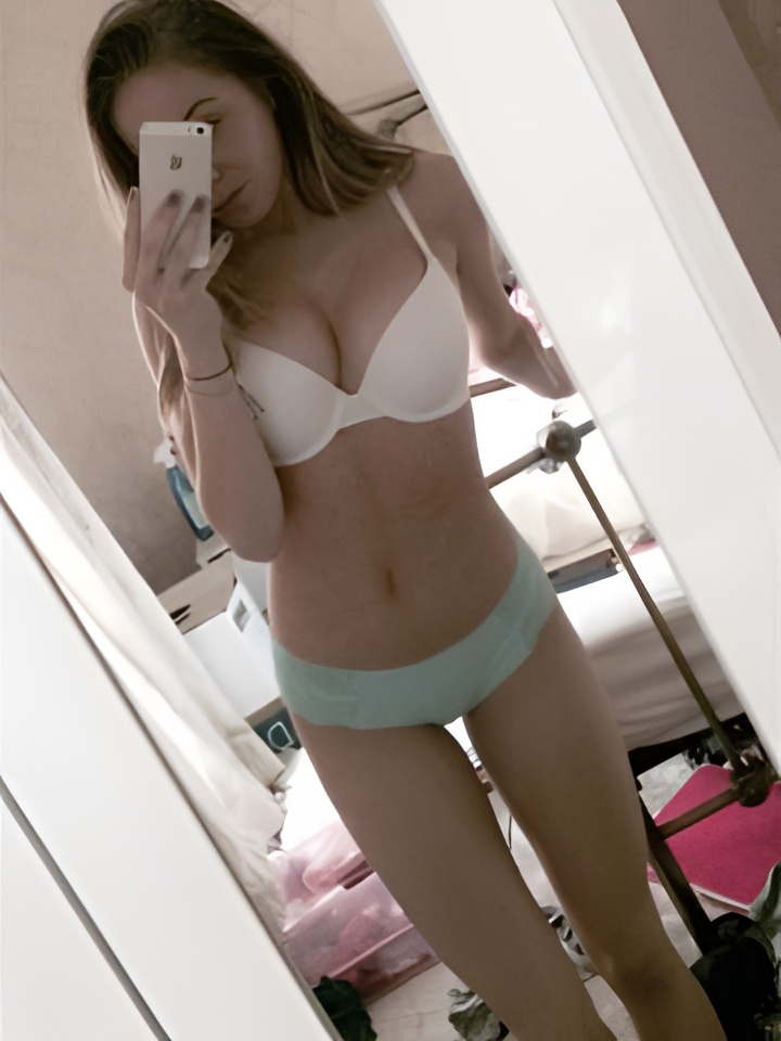 Индивидуалка Каролина, доступна для личного знакомства от 2500 руб