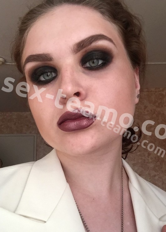 Елена привлекательная девушка из Кунгур цена от 3000 руб