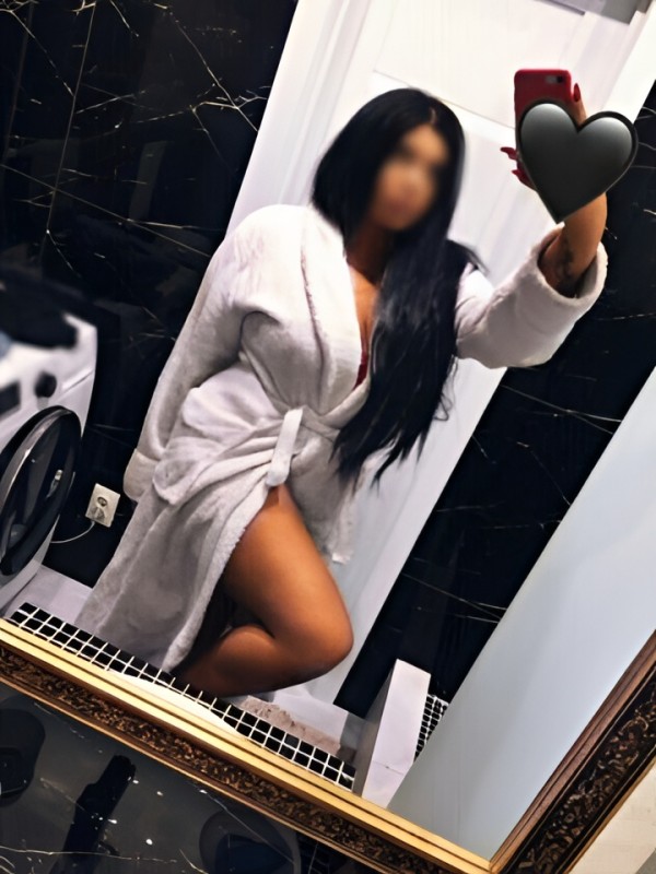 Каролина привлекательная девушка из Кунгур цена от 5000 руб