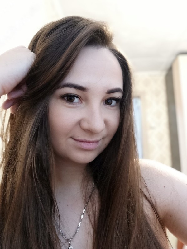 Люба привлекательная девушка из Кунгур цена от 3000 руб