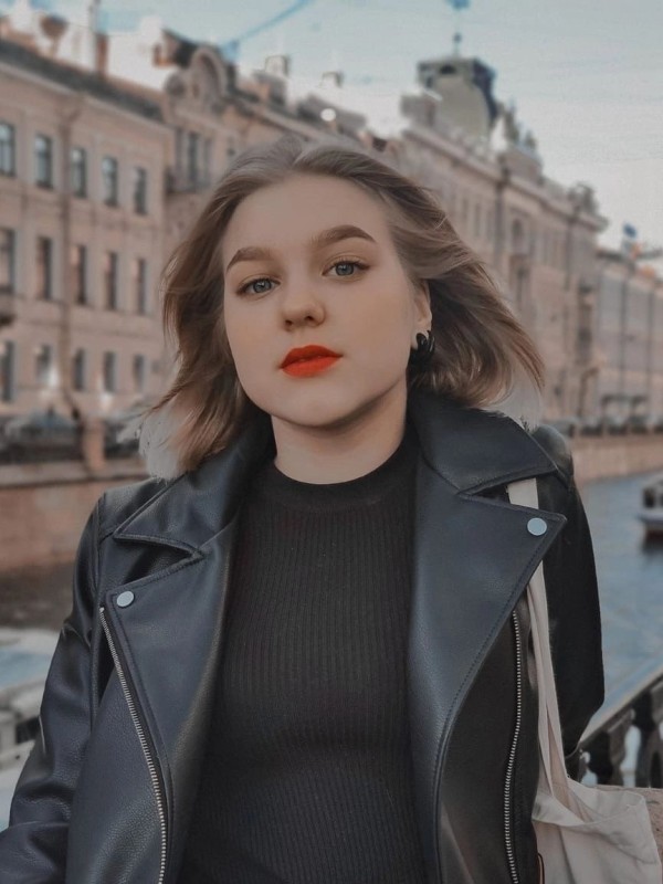 Катька привлекательная девушка из Кунгур цена от 3000 руб